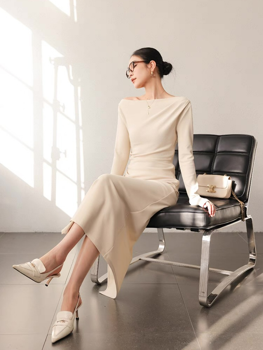 Xanthya One Shoulder Long Sleeve Dress