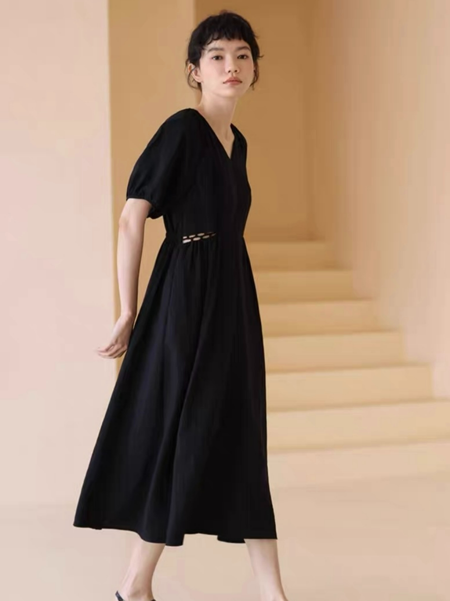 Holly Waist Detailed Flare Midi Dress