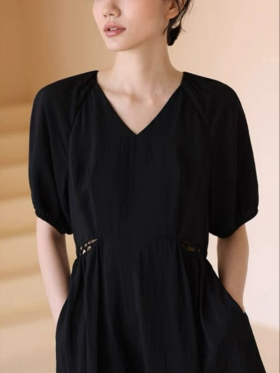 Holly Waist Detailed Flare Midi Dress