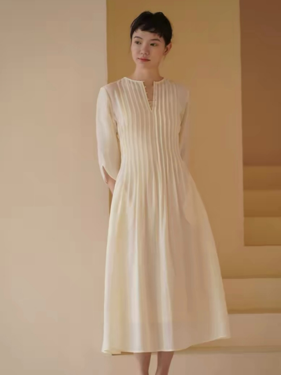 Hanne Delicate Vintage Folding Detail Dress