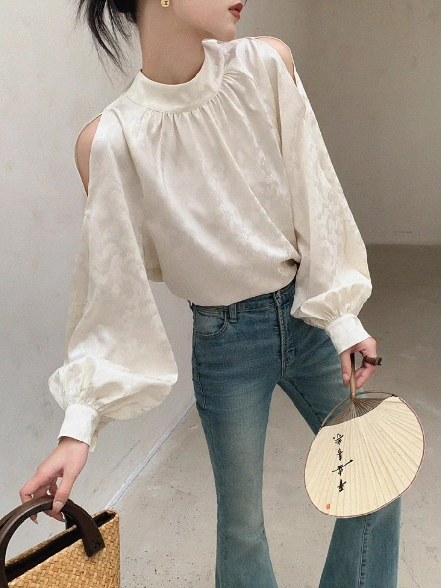 Xin Fei Cold Shoulder Oriental Top