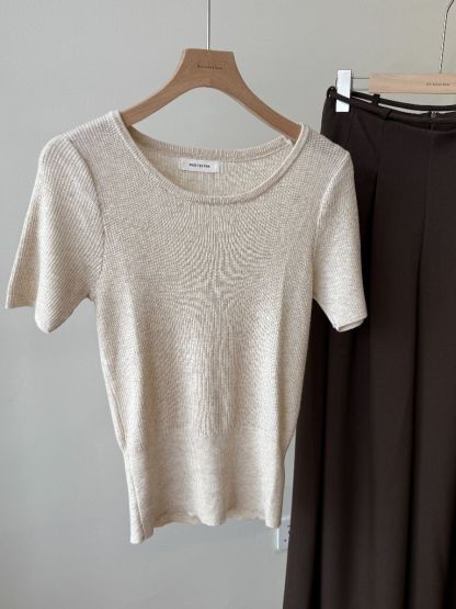 Vane Round Neck Knit Top