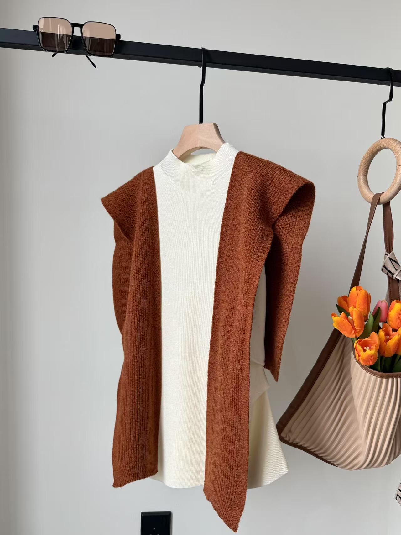 Wewe Ribbed Knit Shawl