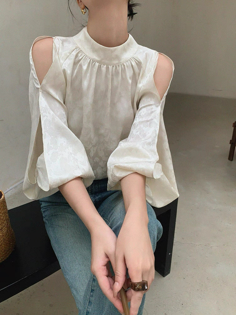 Xin Fei Cold Shoulder Oriental Top