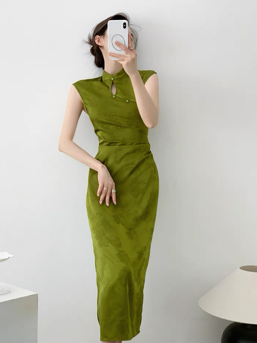 Han An Sleeveless Floral Cheongsam