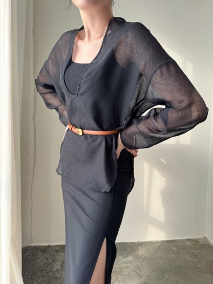 Viori Sheer Linen Top-The Black Bow-