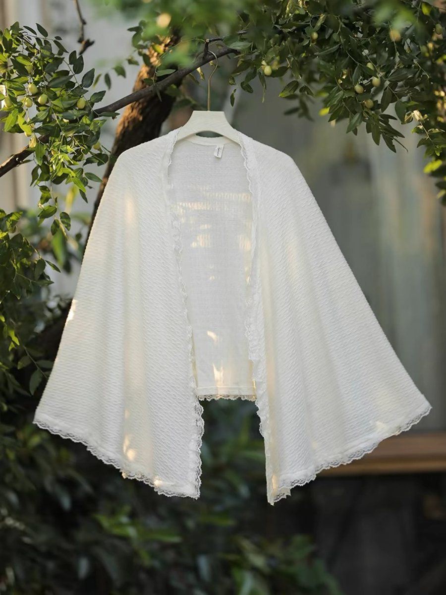 Zhi Zhi Lace Trimmed Shawl-The Black Bow-