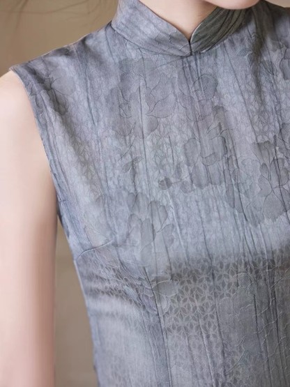 Han Bei Sleeveless Cheongsam