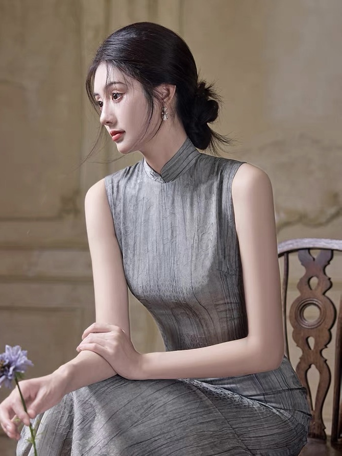 Han Bei Sleeveless Cheongsam