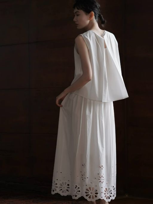 Halle Sleeveless Back Detailed Top & Crochet Skirt Set 
