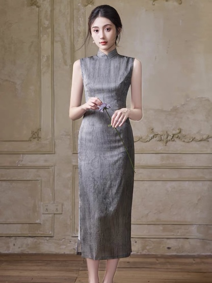 Han Bei Sleeveless Cheongsam