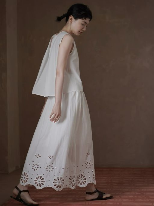 Halle Sleeveless Back Detailed Top & Crochet Skirt Set 