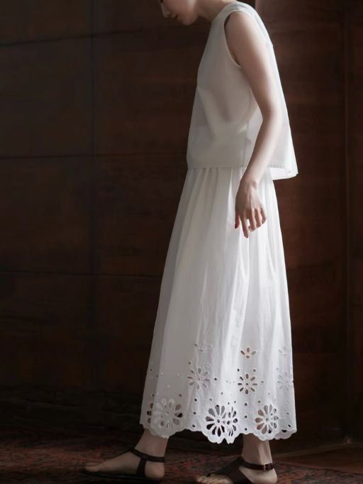 Halle Sleeveless Back Detailed Top & Crochet Skirt Set 