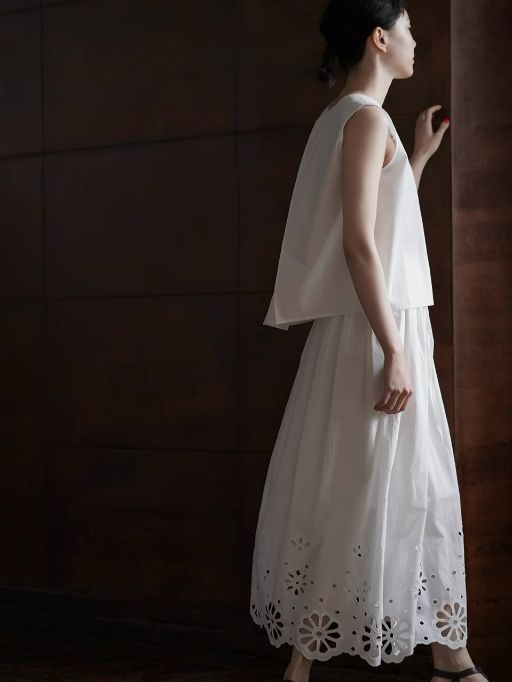 Halle Sleeveless Back Detailed Top & Crochet Skirt Set 