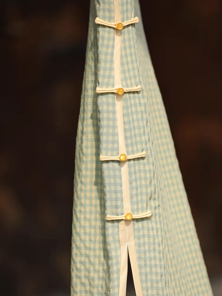 Ya Ge Checked Cheongsam-The Black Bow-