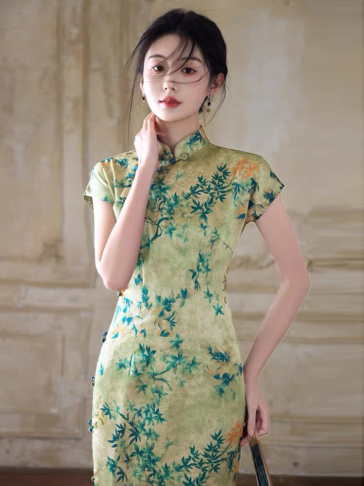Han Ben Leaf Print Cap Sleeve Cheongsam