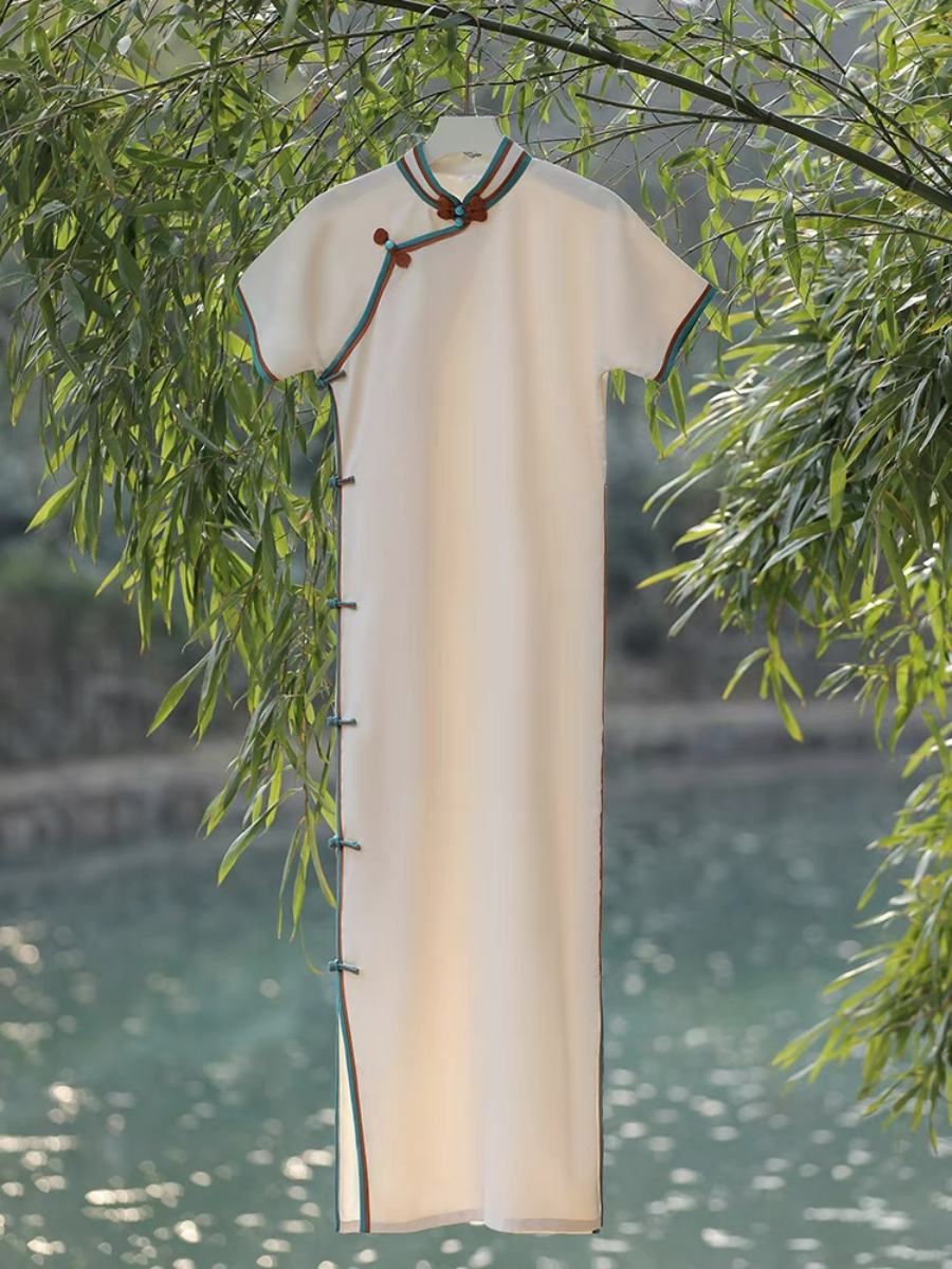 Ya He Full Placket Jacquard Cheongsam-The Black Bow-