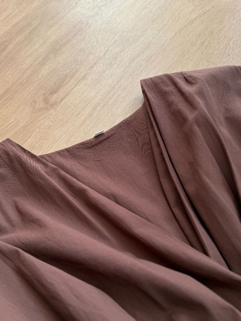 Vanny Puff Sleeve V-Collar Dress