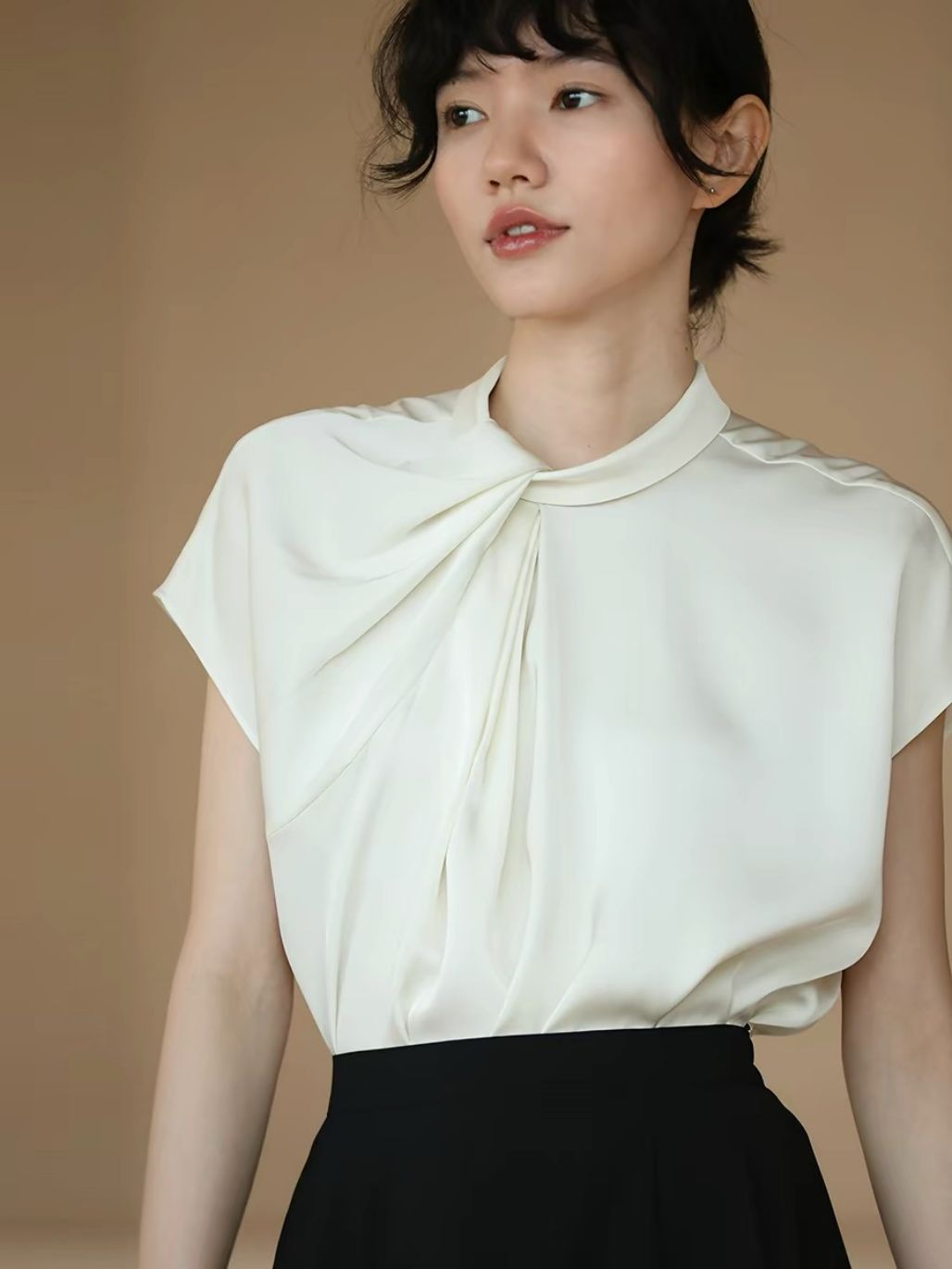 Harmonit Asymmetric Collar Blouse
