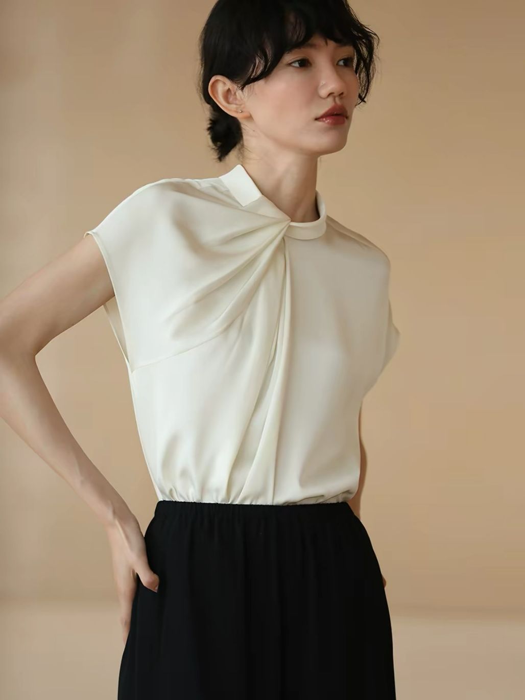 Harmonit Asymmetric Collar Blouse