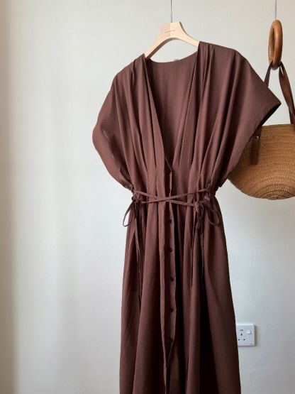 Vanny Puff Sleeve V-Collar Dress