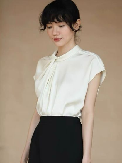 Harmonit Asymmetric Collar Blouse