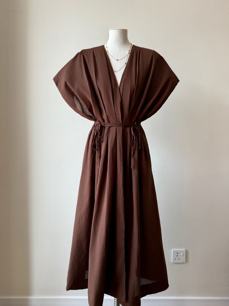 Vanny Puff Sleeve V-Collar Dress