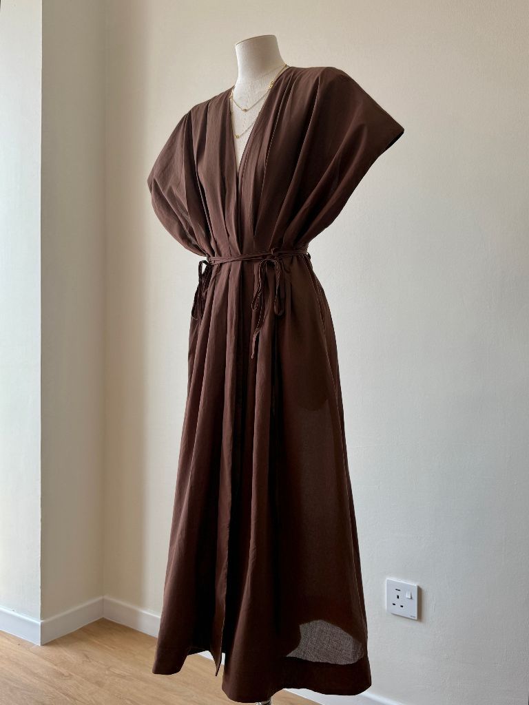 Vanny Puff Sleeve V-Collar Dress