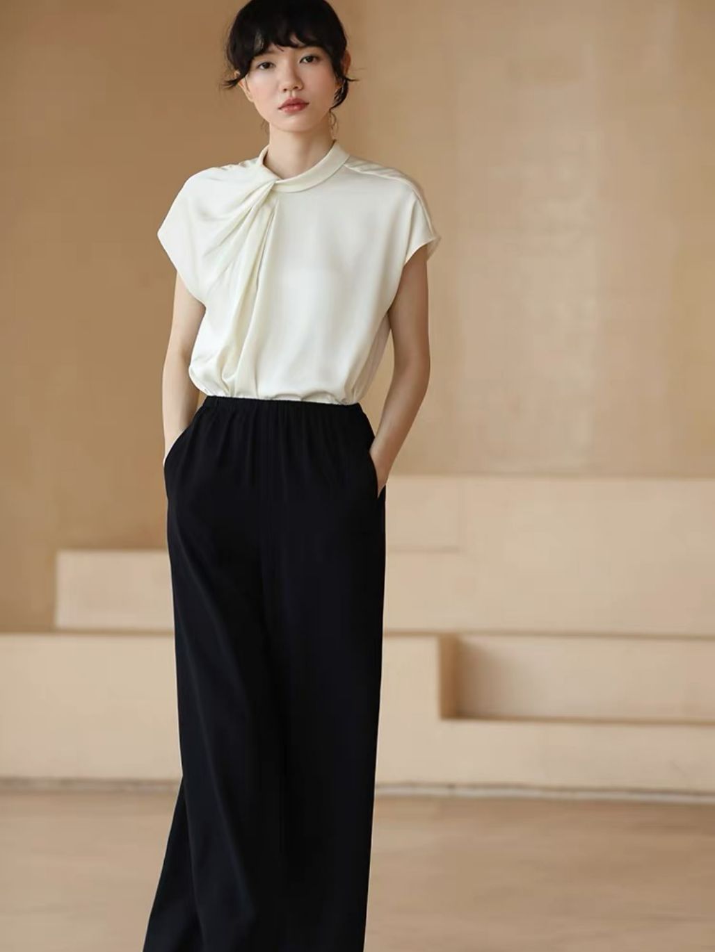 Harmonit Asymmetric Collar Blouse