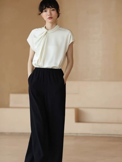Harmonit Asymmetric Collar Blouse