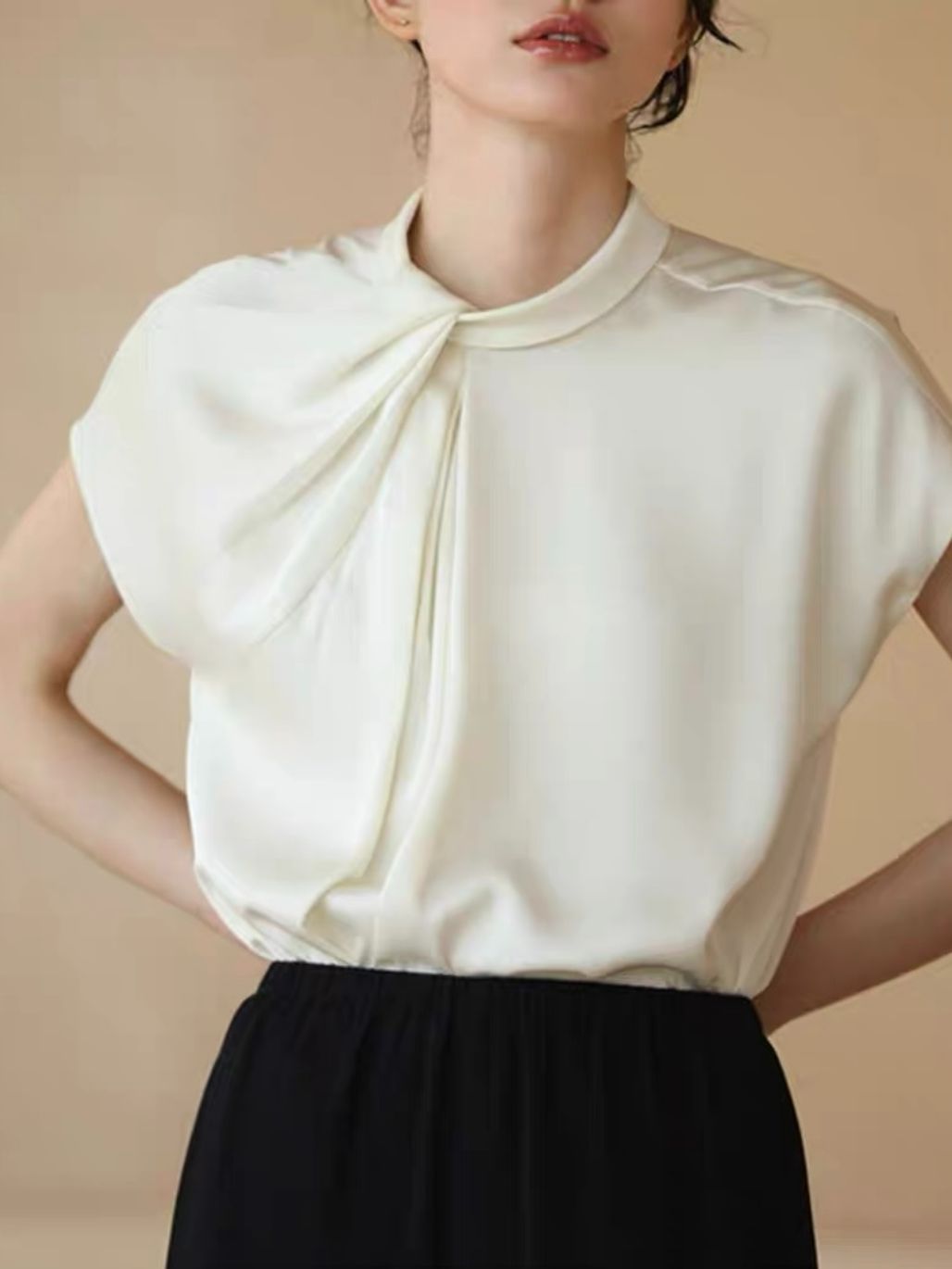 Harmonit Asymmetric Collar Blouse