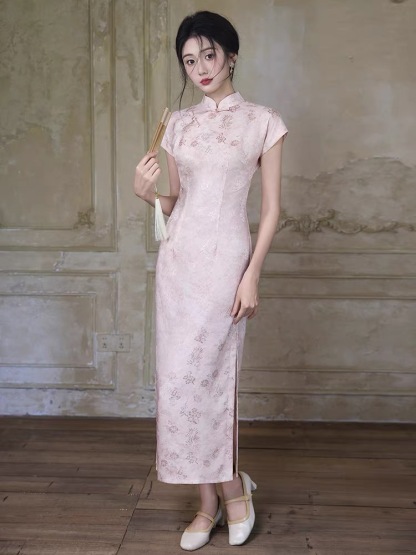 Hang Ding Floral Cheongsam