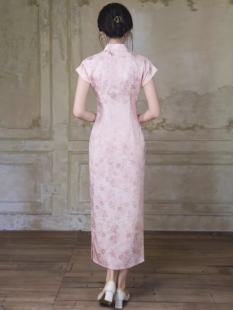 Hang Ding Floral Cheongsam