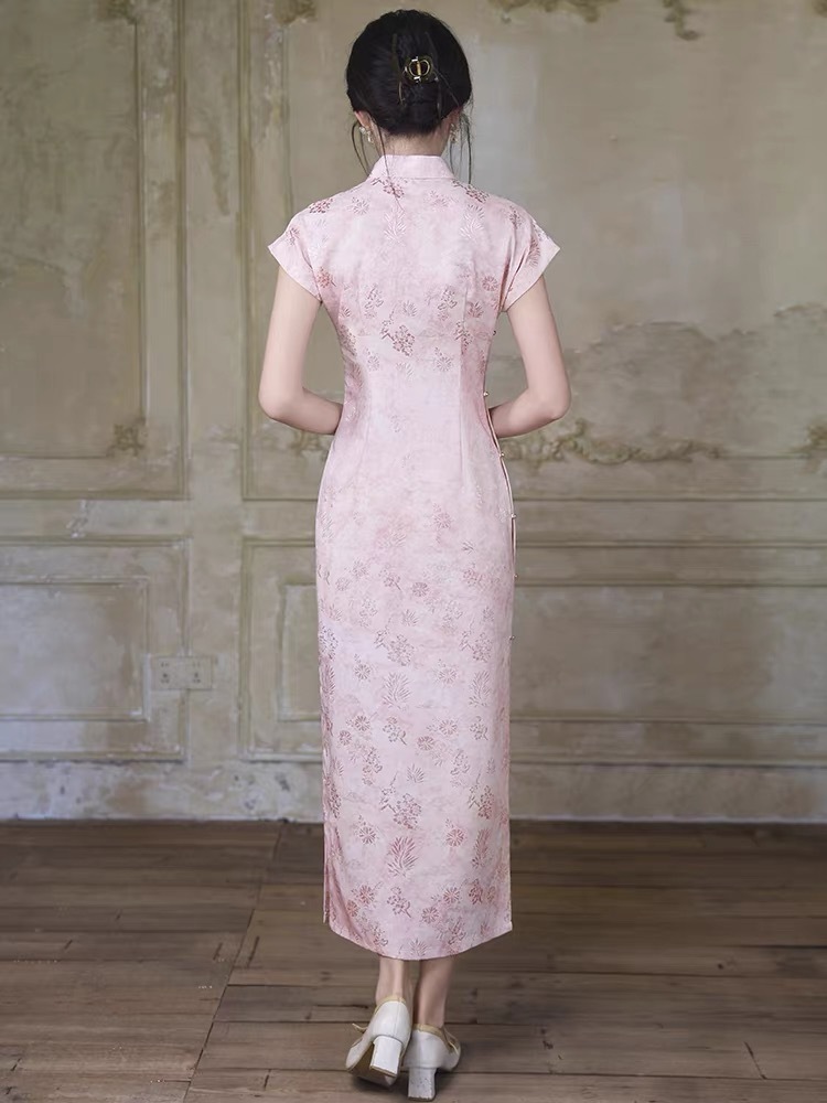Hang Ding Floral Cheongsam