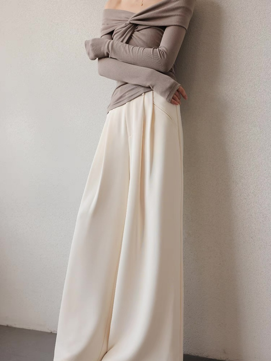 Xylina Off Shoulder Knot Top