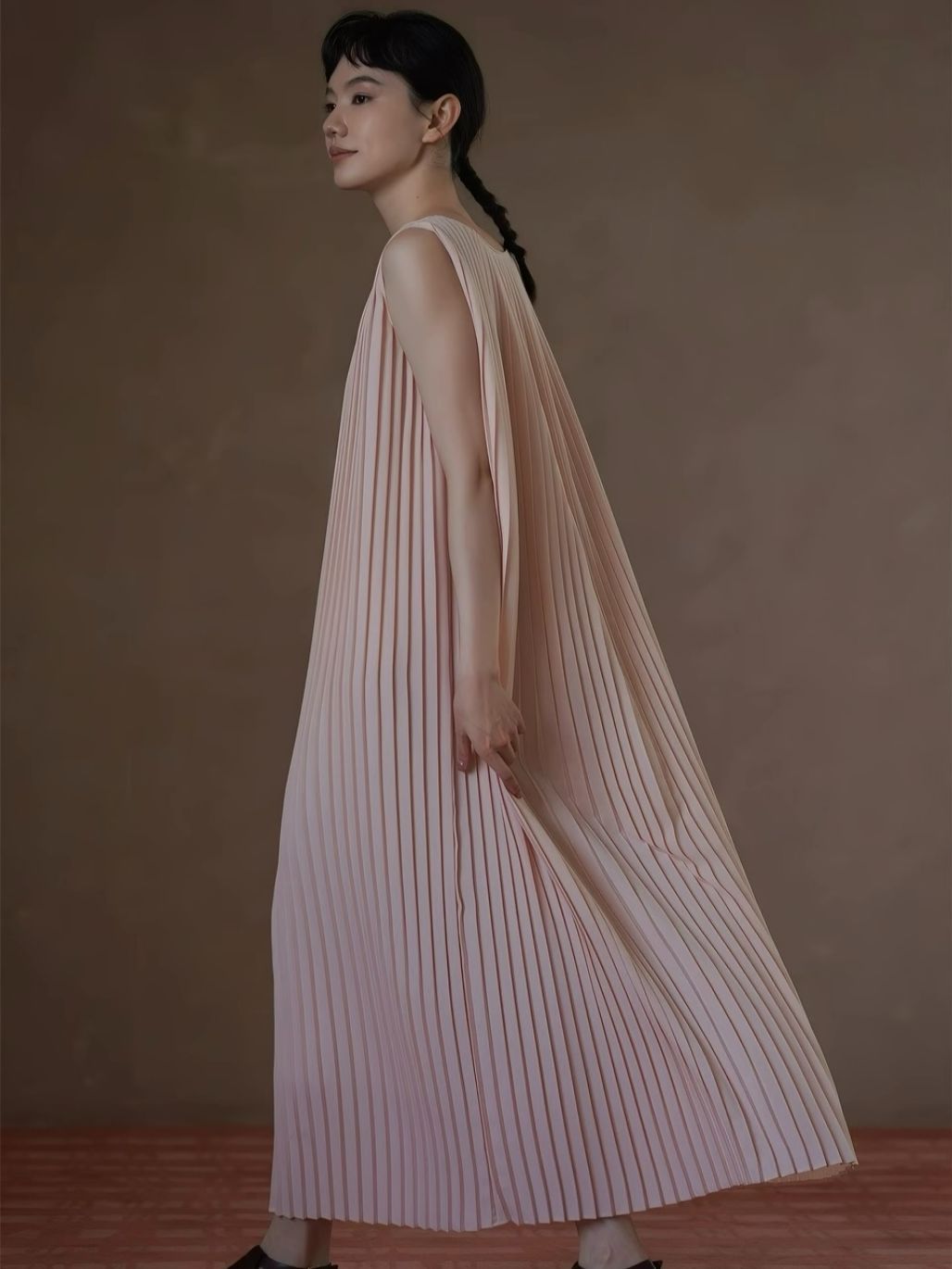 Heather V-Collar Pleated Flowy Dress