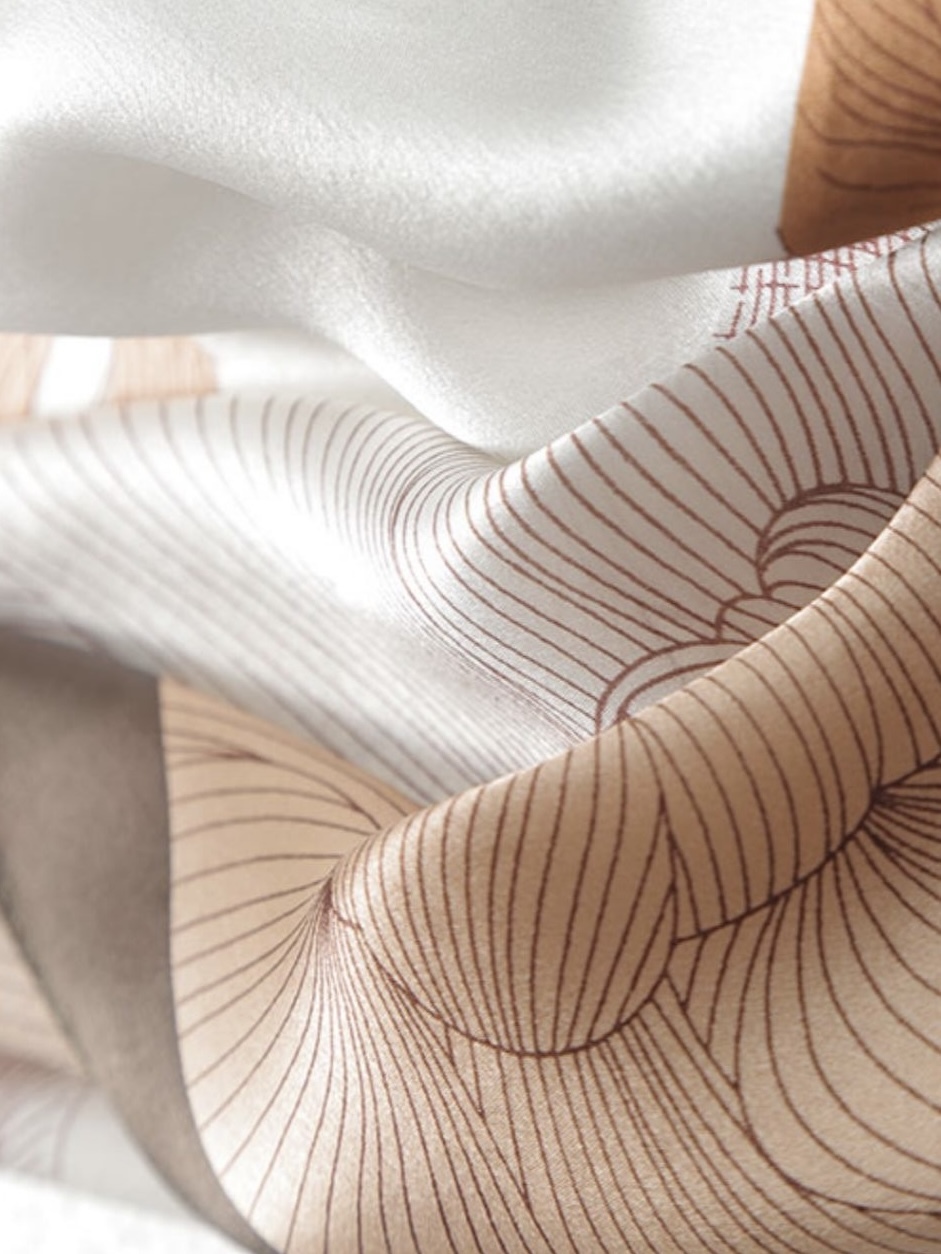 Zofia Floral Square Scarf -The Black Bow-