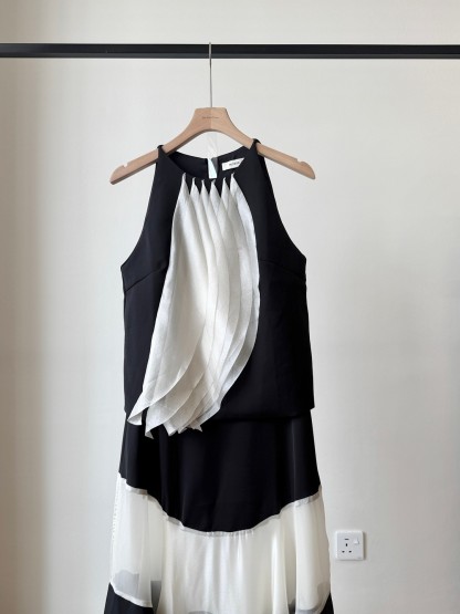 Moonzie Draped Fringe Halter Top