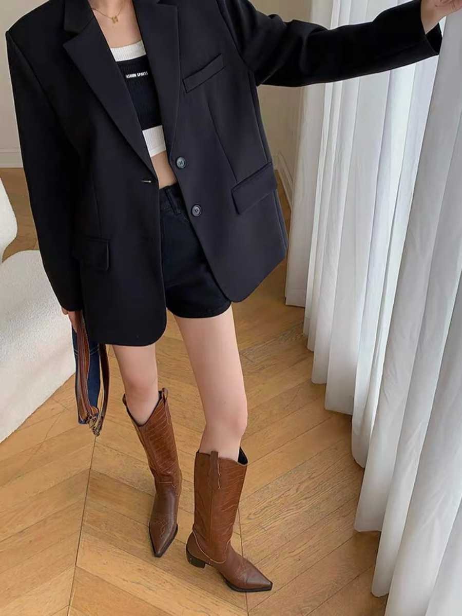 Xandriana Flap Collar Padded Shoulder Blazer