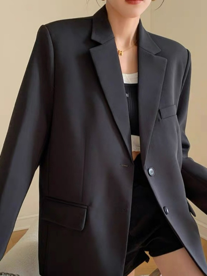 Xandriana Flap Collar Padded Shoulder Blazer