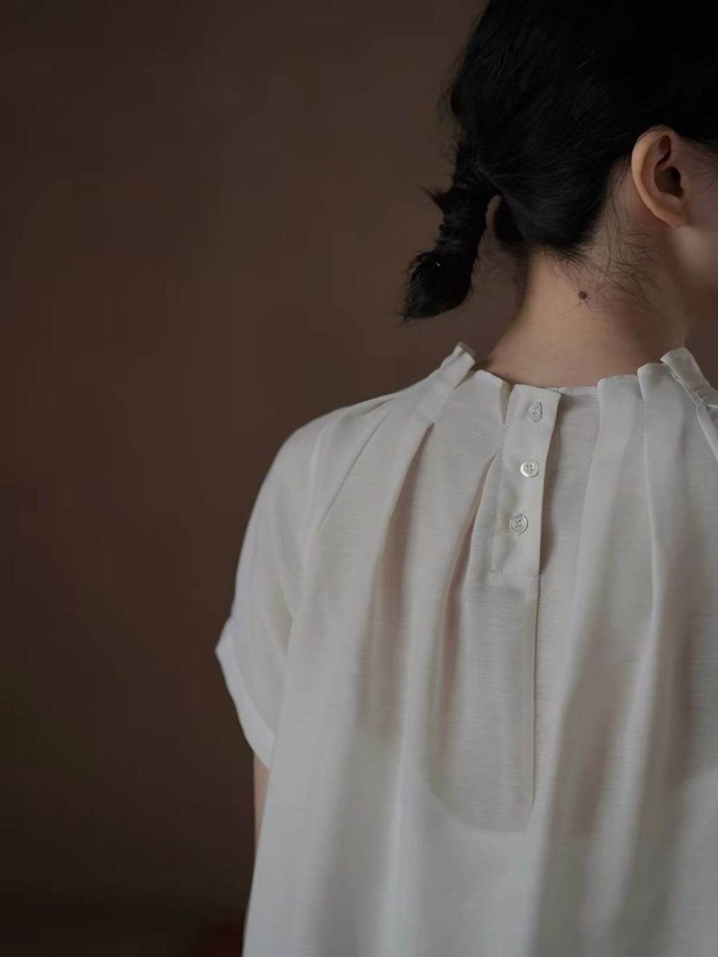 Harlyn Linen Blend Gathered Neck Top