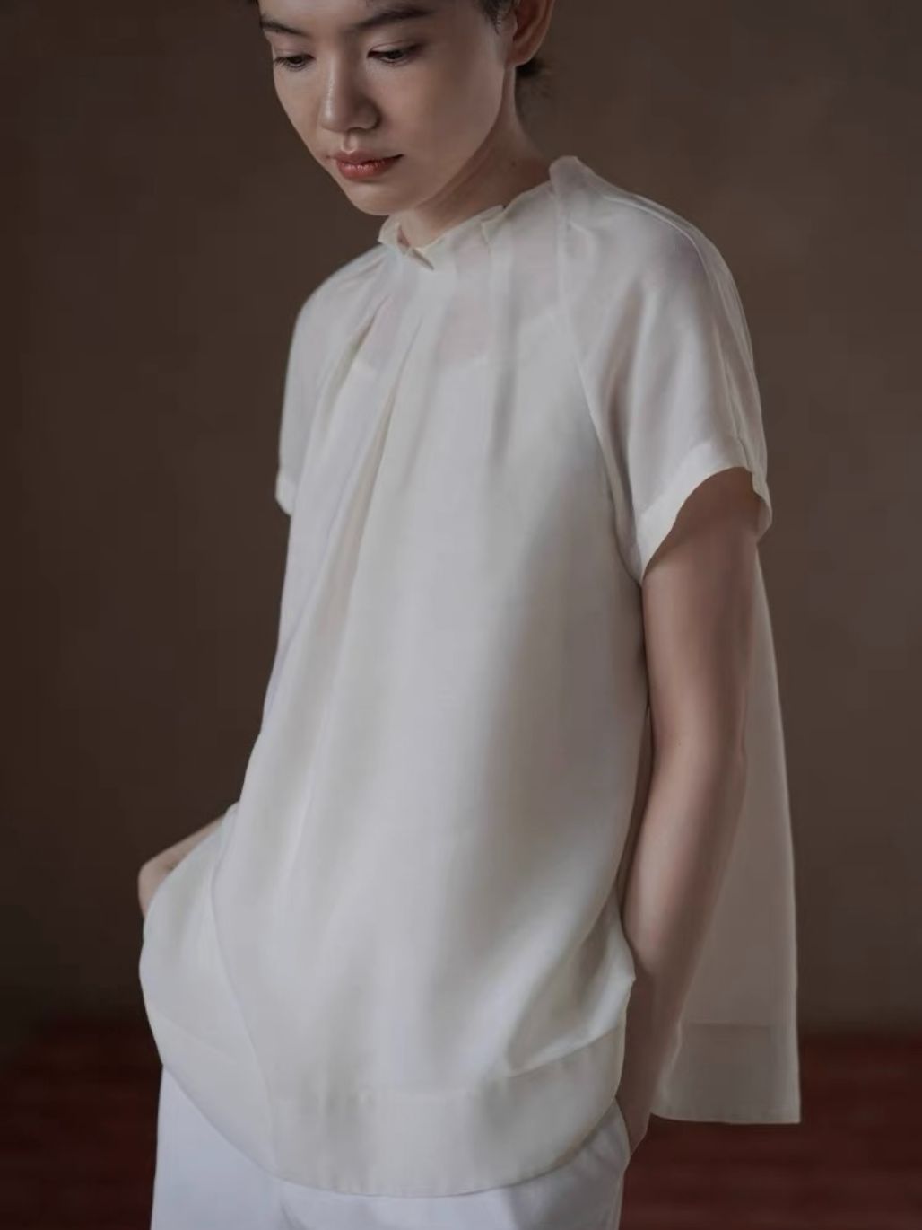 Harlyn Linen Blend Gathered Neck Top