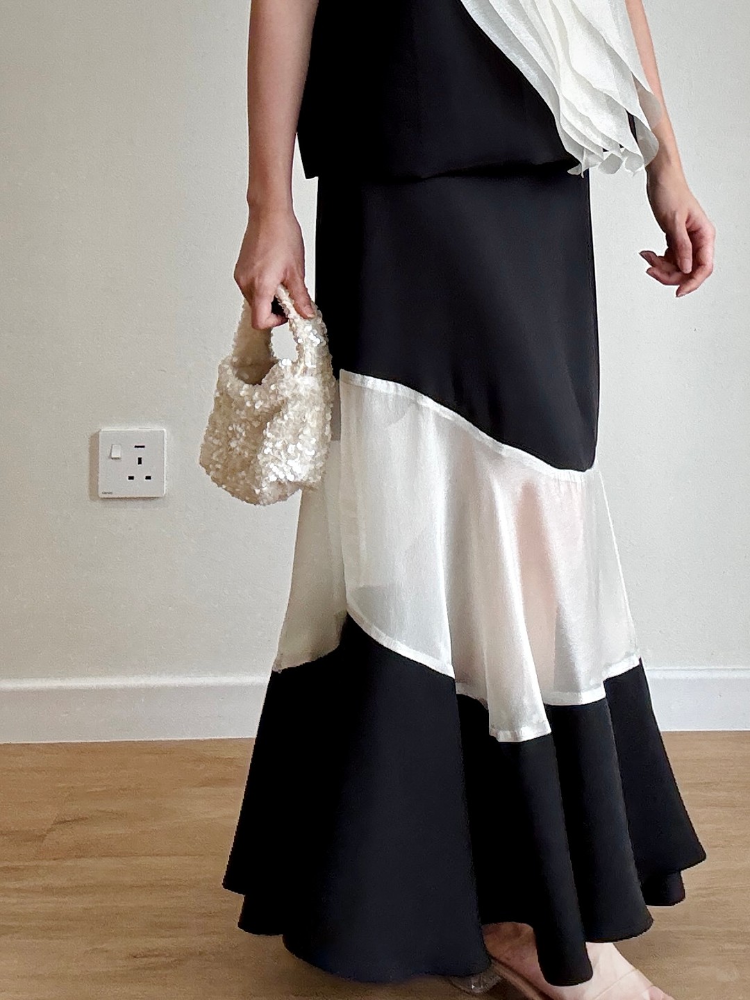 Moonrya Sheer Hem Panel Maxi Skirt