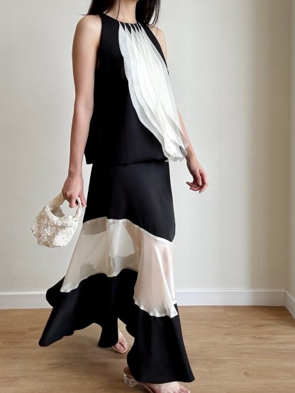 Moonzie Draped Fringe Halter Top