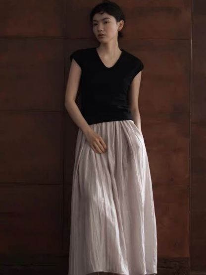 Haddie Textured Flowy Skirt
