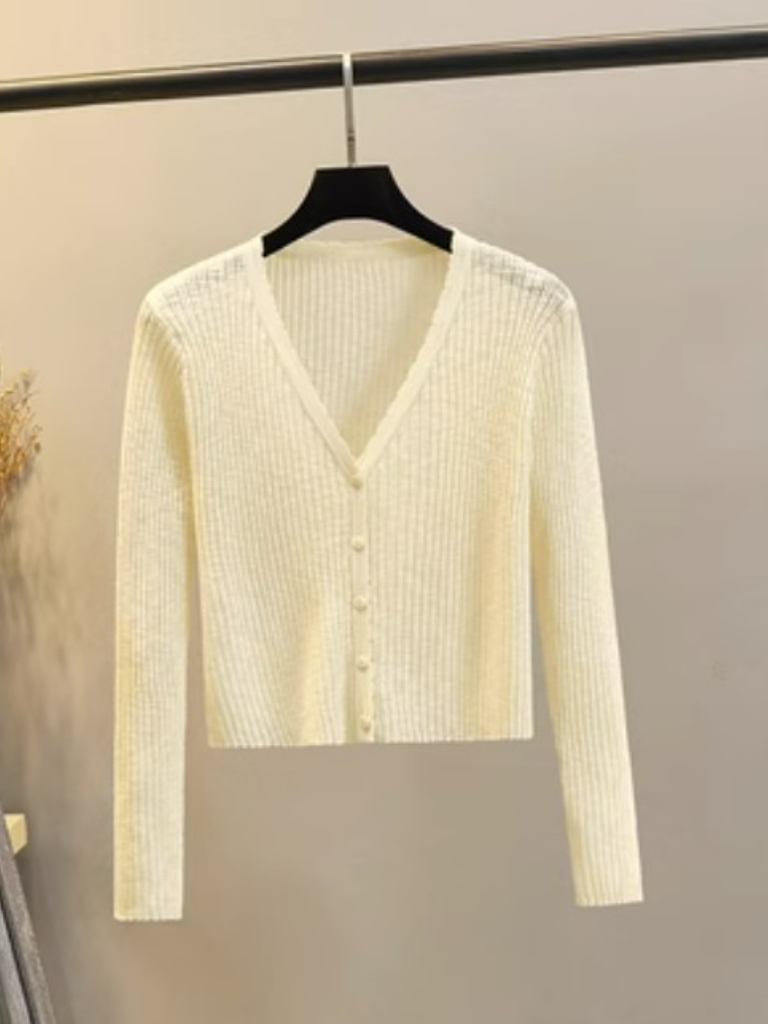 Na Na Cardigan -The Black Bow-