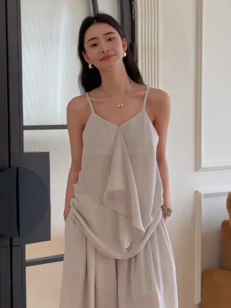 Hynaa Ruffle Hem Cami Top (Discounted-S, M, L size)-The Black Bow-