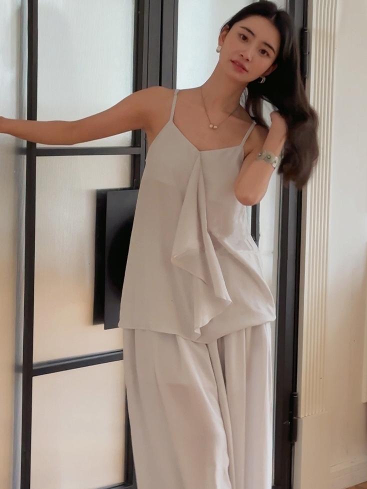 Hynaa Ruffle Hem Cami Top (Discounted-S, M, L size)-The Black Bow-