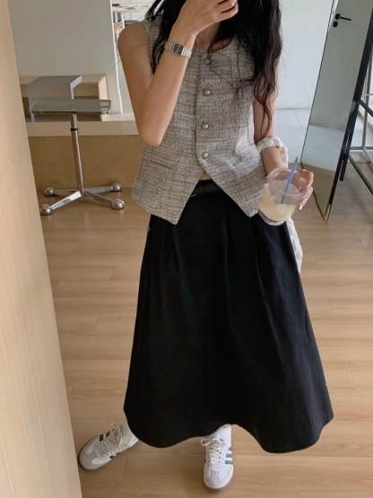 Hadriene Belted Cotton Skirt (Discounted-S, M, L size)-The Black Bow-