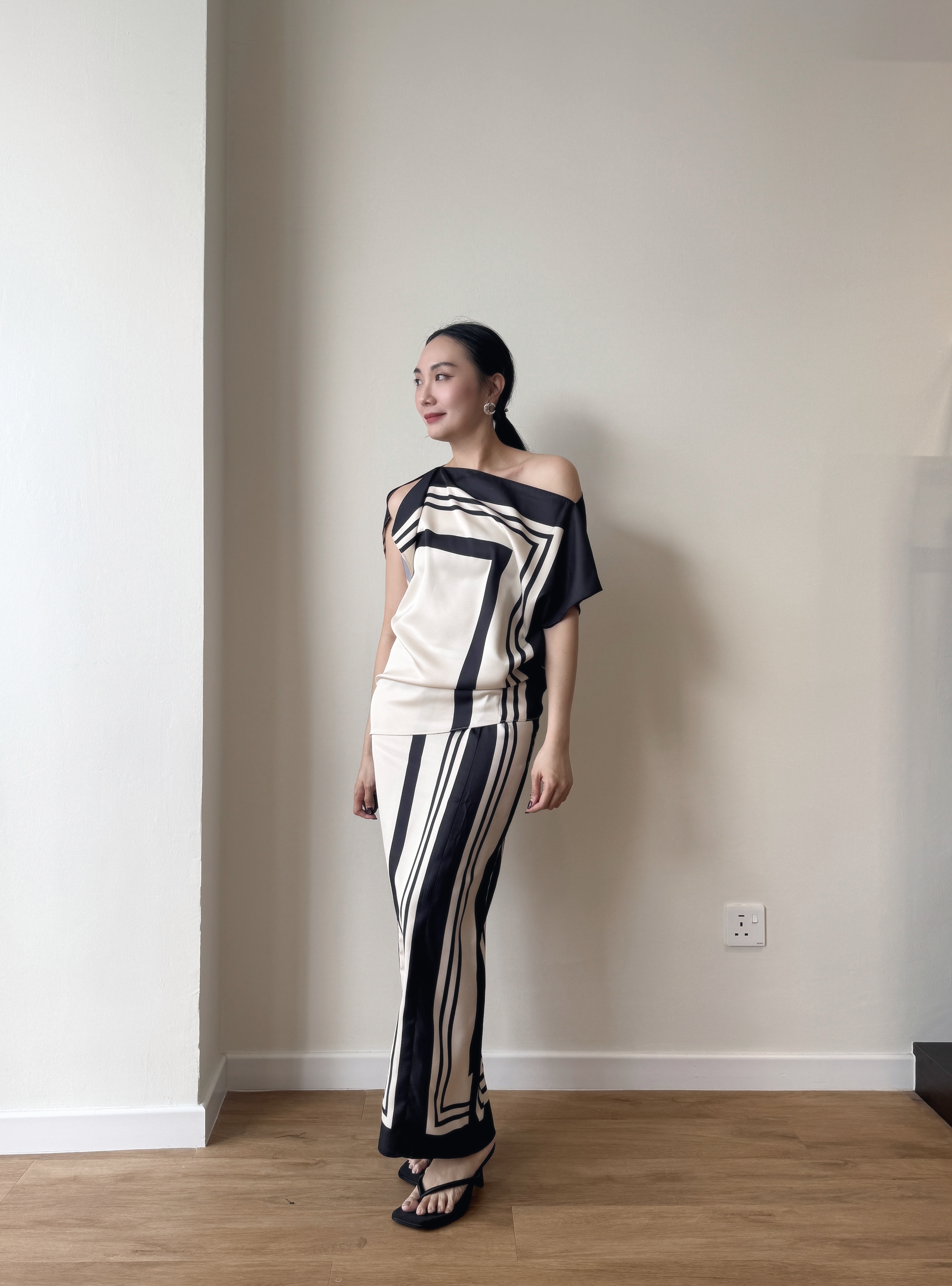 Wrenley Geometric Draped Top (Skirt to purchase seperately)